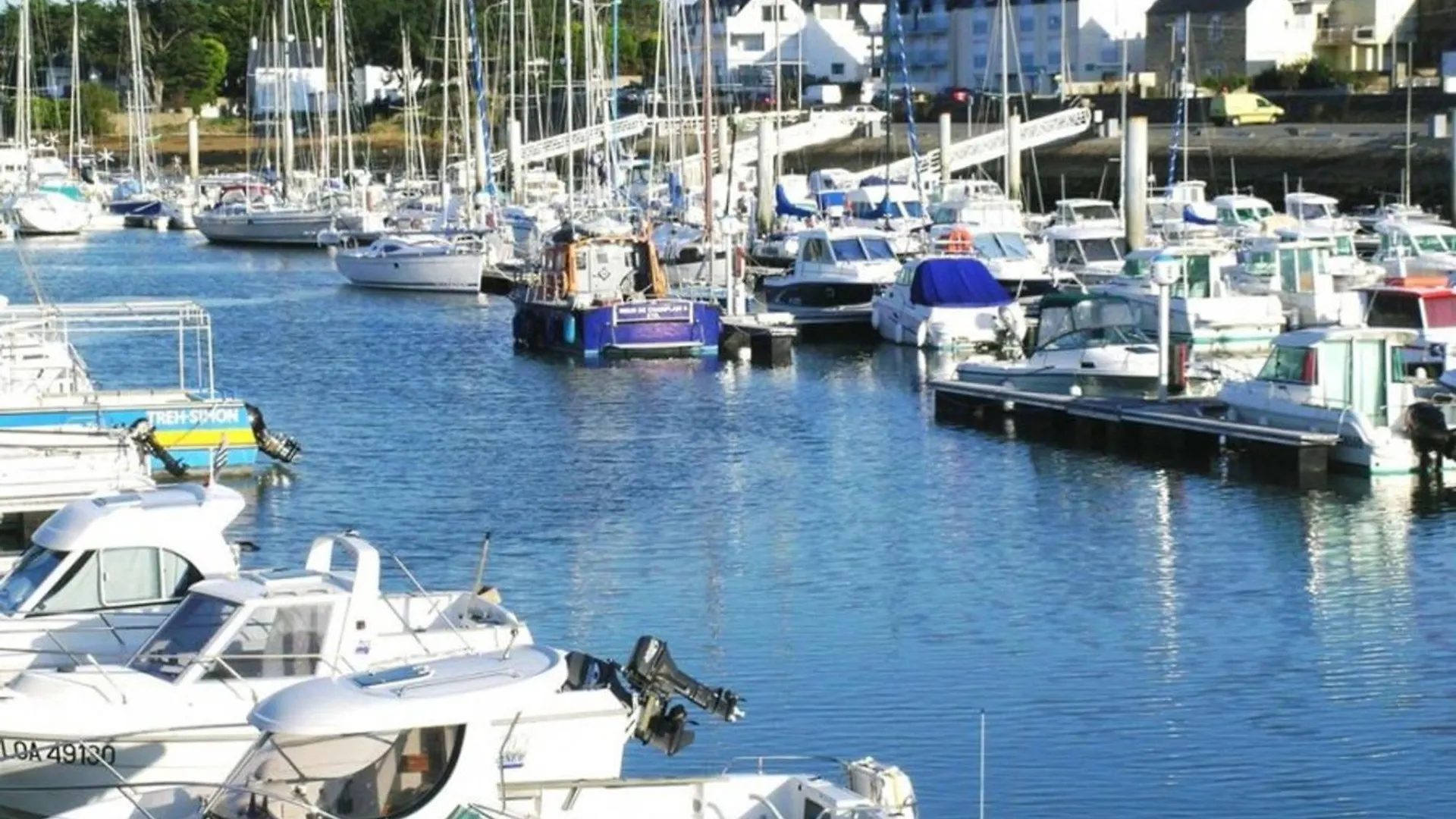 Appartement Duplex A Etel 3* - Piscine, Wifi, Animaux Admis, Parking A 600M De La Plage - Fr-1-479-200 Lejlighed